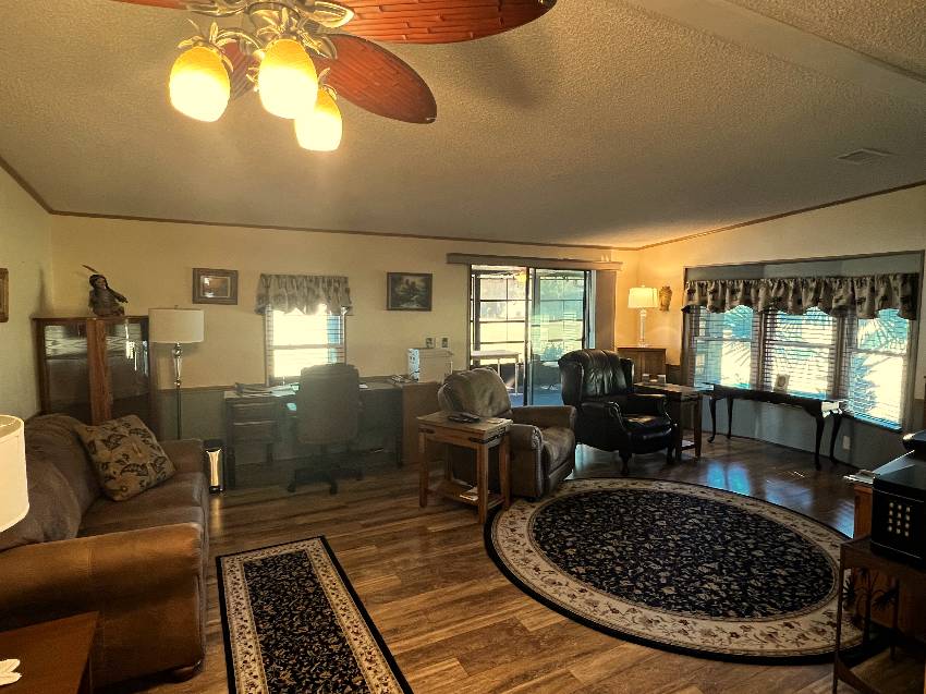 193 Fairway Circle a Winter Haven, FL Mobile or Manufactured Home for Sale